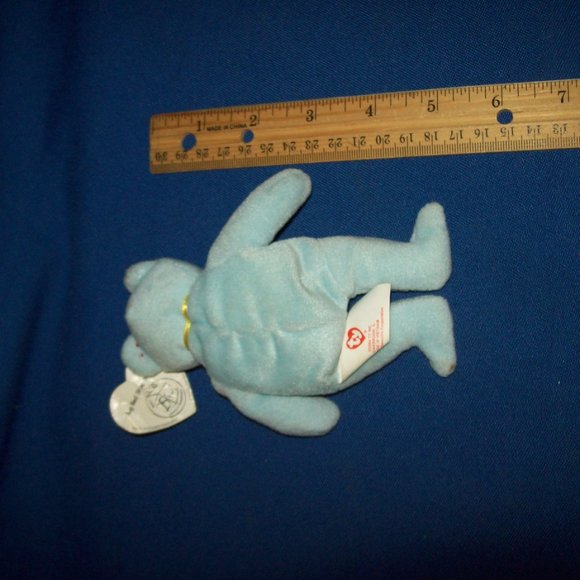 TY Beanie Baby Big Red Shoe Bear with tags 2004 McDonalds 25th Anniversary - Picture 3 of 4